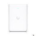 UBIQUITI U7-Pro-Wall Точка доступа UniFi 7 AP Pro Wall Точка доступа 2,4+5+6 ГГц, Wi-Fi 7, 2х2 MIMO, PoE+, 1х 2,5G RJ45
